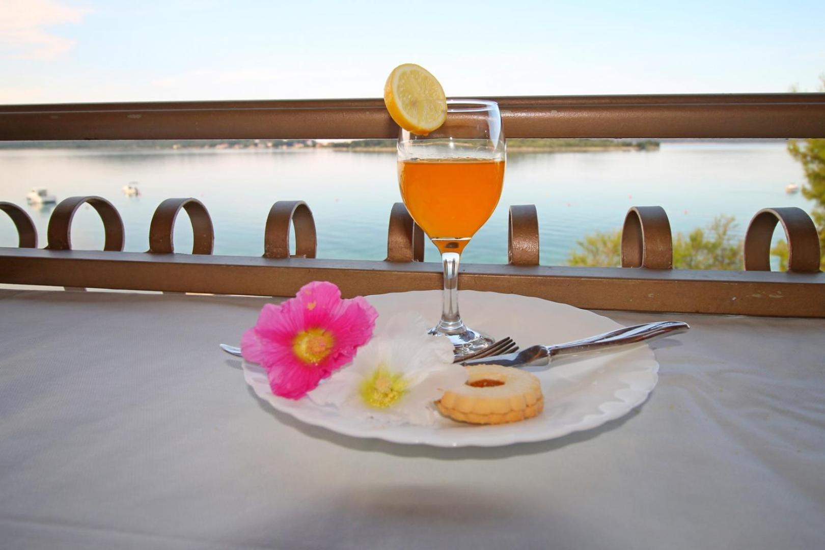 Villa Aurelia Vodice Esterno foto
